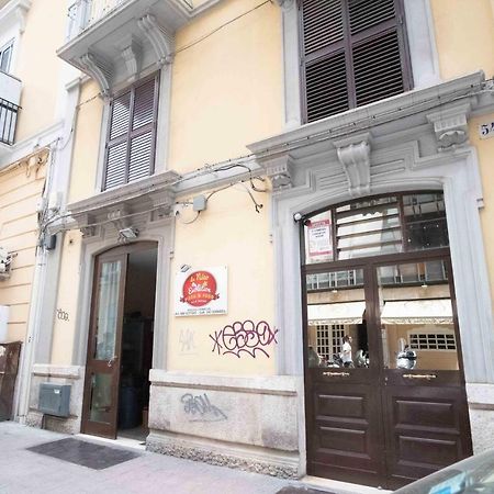 Charme & Chic Studios - Bari Centro Exterior photo